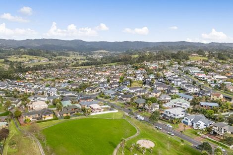 Photo of property in 9 San Marino Drive, Henderson, Auckland, 0612