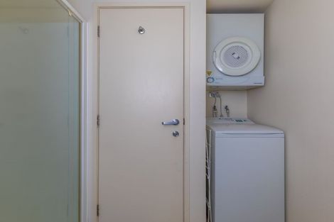 Photo of property in 3 Keystone Avenue, Mount Roskill, Auckland, 1041