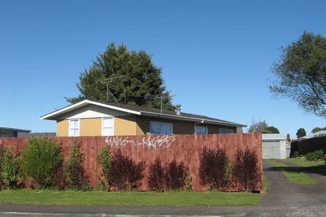 Photo of property in 53 Eastburn Street, Papakura, 2110