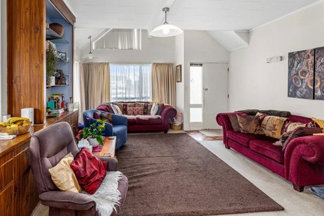 Photo of property in 2/357 Maunganui Road, Mount Maunganui, 3116