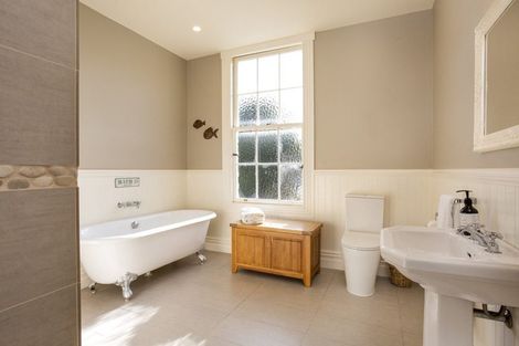 Photo of property in 26 Crosland Road, South Head, Helensville, 0874