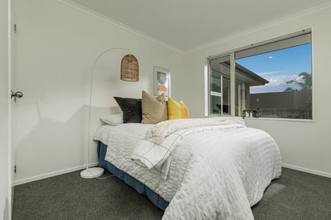 Photo of property in 9 Bonny Crescent, Massey, Auckland, 0614