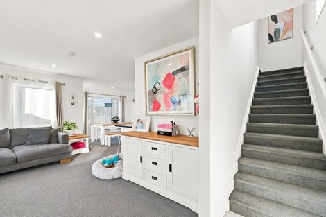 Photo of property in 5 Treestump Road, Takanini, 2112