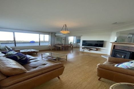 Photo of property in 201 Marine Parade, Seatoun, Wellington, 6022