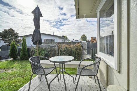 Photo of property in 702e Park Road South, Akina, Hastings, 4122