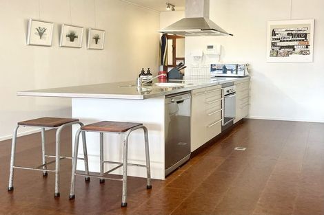 Photo of property in 4/337 Jackson Street, Petone, Lower Hutt, 5012