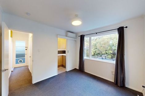 Photo of property in 2/24 Crieff Street, Northland, Wellington, 6012