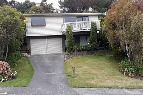 Photo of property in 14 Bosun Terrace, Whitby, Porirua, 5024