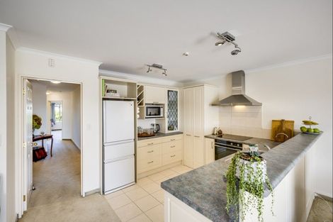 Photo of property in 10/26 West Quay, Ahuriri, Napier, 4110