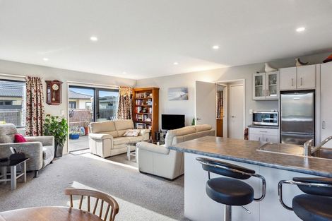 Photo of property in Georgia Estate, 4/3 Georgia Grove, Paraparaumu, 5032