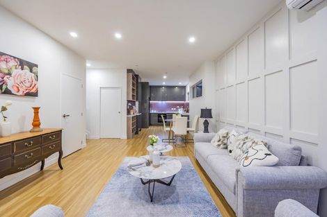 Photo of property in 76b Glenmore Road, Sunnyhills, Auckland, 2010