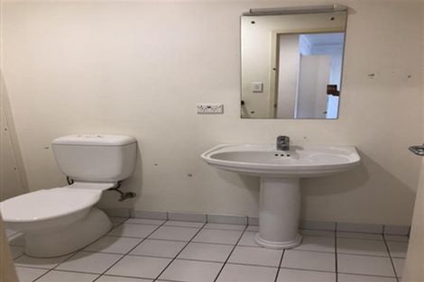 Photo of property in 5c/30 Westward Ho, Glen Eden, Auckland, 0602