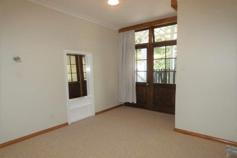 Photo of property in 9b Hay Street, Oriental Bay, Wellington, 6011