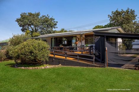 Photo of property in 3 Costello Crescent, Pukehina, Te Puke, 3189