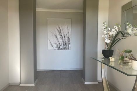 Photo of property in 36 Kereru Place, Pyes Pa, Tauranga, 3112