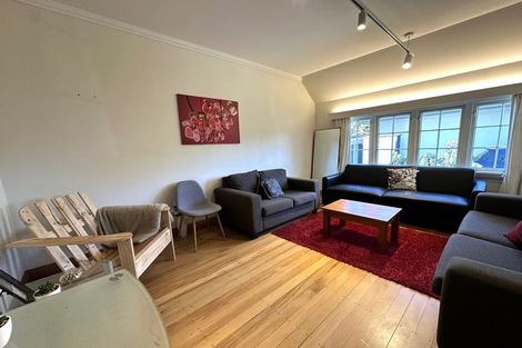 Photo of property in 2/43 Tahunanui Drive, Tahunanui, Nelson, 7011