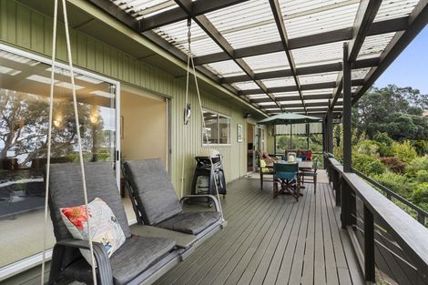 Photo of property in 14 Tui Vale Road, Shelly Park, Auckland, 2014