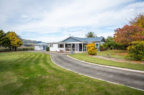 Photo of property in 698 Pohangina Road, Ashhurst, 4884