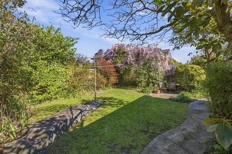 Photo of property in 17 Hamilton Avenue, Ilam, Christchurch, 8041