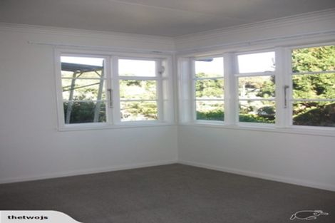 Photo of property in 13 Ames Street, Paekakariki, 5034