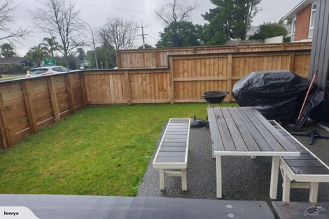 Photo of property in 1/189 Ohaupo Road, Glenview, Hamilton, 3206