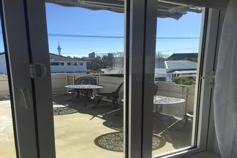 Photo of property in 1/33 Saint Georges Bay Road, Parnell, Auckland, 1052