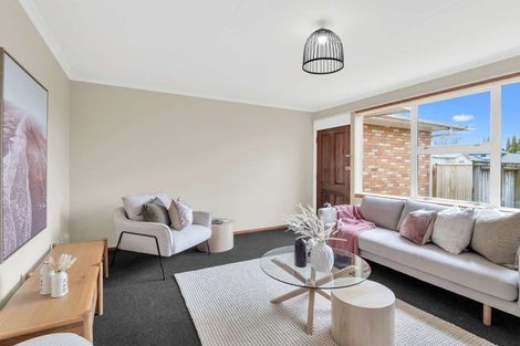 Photo of property in 2/84 Linton Street, West End, Palmerston North, 4410