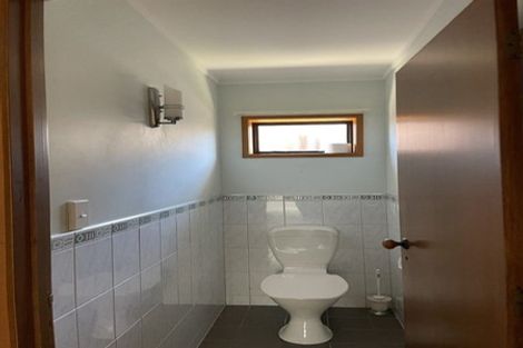 Photo of property in 31 Reflection Drive, West Harbour, Auckland, 0618