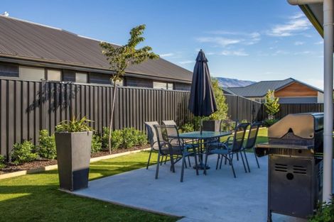 Photo of property in 7 Phoenix Place, Cromwell, 9310