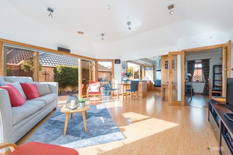 Photo of property in 33 Puriri Street, Woburn, Lower Hutt, 5010