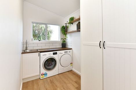 Photo of property in 40 Polkinghorne Drive, Manly, Whangaparaoa, 0930