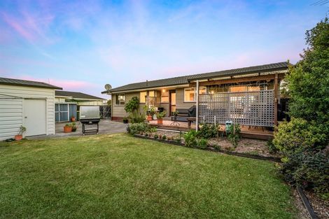 Photo of property in 7 Hindmarsh Street, Henderson, Auckland, 0612