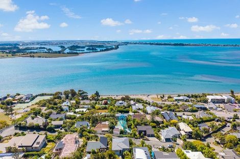 Photo of property in 9 Seamount Terrace, Mount Pleasant, Christchurch, 8081