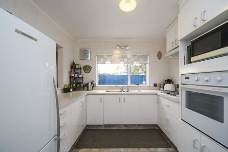 Photo of property in 24 Haydon Street, Roslyn, Palmerston North, 4414
