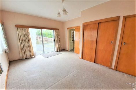 Photo of property in 8 Phillip Street, Johnsonville, Wellington, 6037