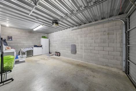 Photo of property in 23 Doris Gordon Crescent, Crofton Downs, Wellington, 6035