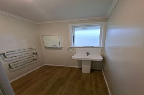 Photo of property in 2 Kaituna Street, Waitangirua, Porirua, 5024
