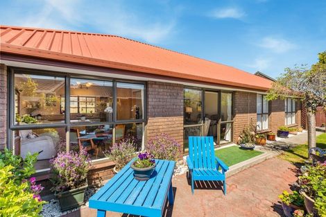 Photo of property in 3/49 Division Street, Riccarton, Christchurch, 8041