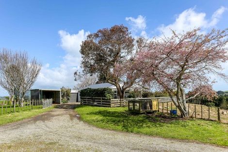 Photo of property in 826 Mokau Road, Mimi, Urenui, 4377