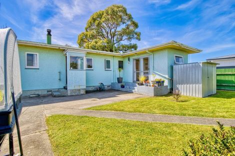 Photo of property in 37 Hillary Crescent, Maraenui, Napier, 4110