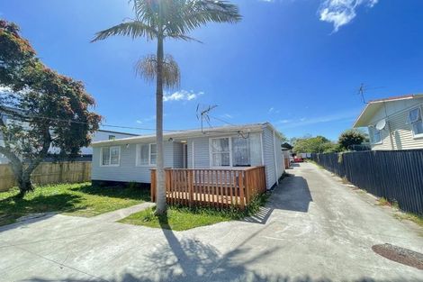 Photo of property in 6 Hetherington Road, Ranui, Auckland, 0612
