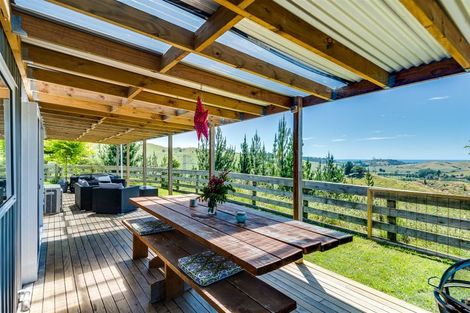 Photo of property in 420 Hedgeley Road, Eskdale, Napier, 4182