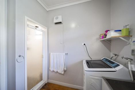 Photo of property in 77 Camberwell Road, Hawera, 4610