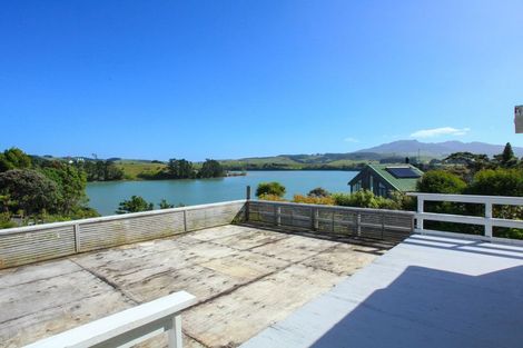 Photo of property in 23 Point Street, Raglan, 3225