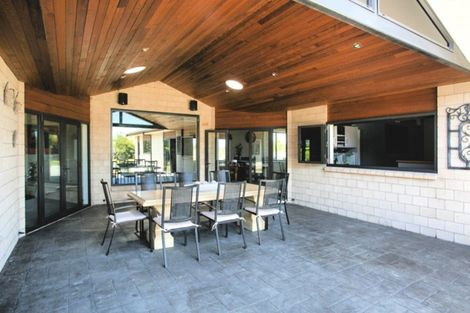 Photo of property in 242 Morrinsville-walton Road, Morrinsville, 3371