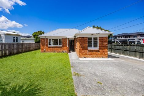 Photo of property in 13 Atkinson Avenue, Papatoetoe, Auckland, 2025