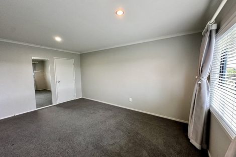 Photo of property in 45 Sonoma Crescent, Oteha, Auckland, 0632