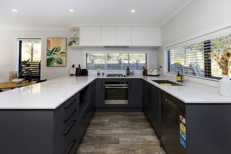 Photo of property in 25 Betty Boyes Street, Wallaceville, Upper Hutt, 5018