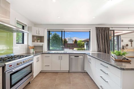 Photo of property in 49 Palm Springs Boulevard, Papamoa Beach, Papamoa, 3118