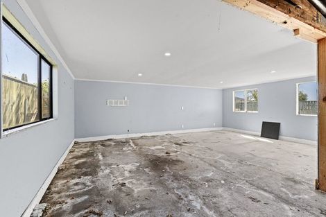 Photo of property in 26 Mace Street, Waitara, 4320